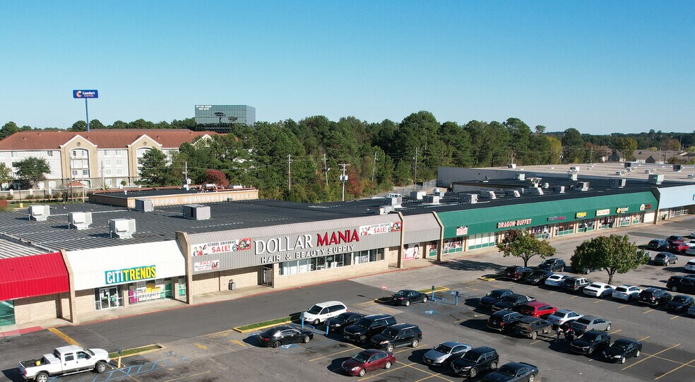Huntington Park Shopping Center portefeuille de 2 propriétés à vendre sur LoopNet.ca - Photo du bâtiment - Image 3 de 7