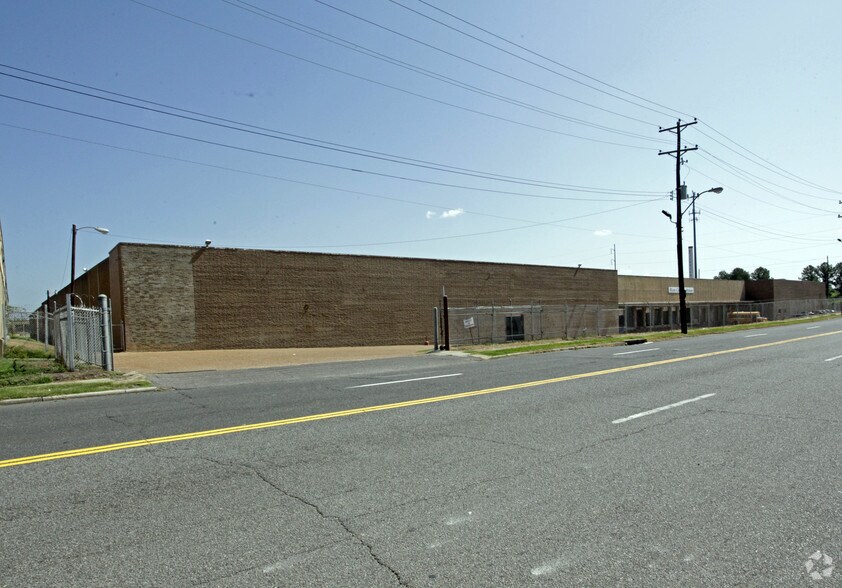 725 Huron Ave, Memphis, TN à vendre - Photo du bâtiment - Image 2 de 2