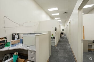 1800-1850 Brentwood Rd, Brentwood, NY for lease Interior Photo- Image 2 of 4