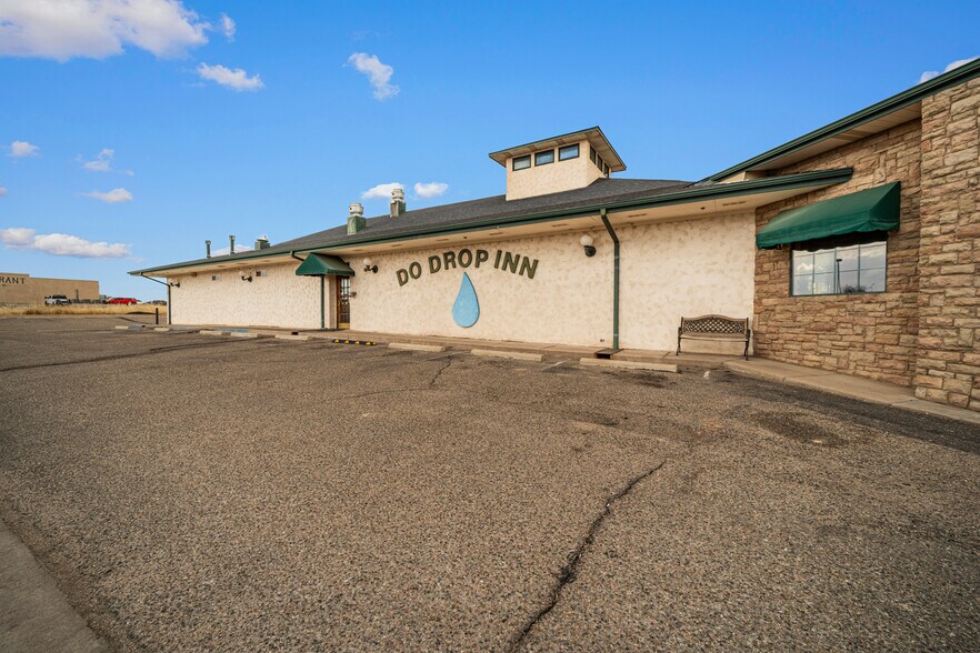 105 S Tiffany Dr, Pueblo, CO à vendre - Photo du bâtiment - Image 3 de 24