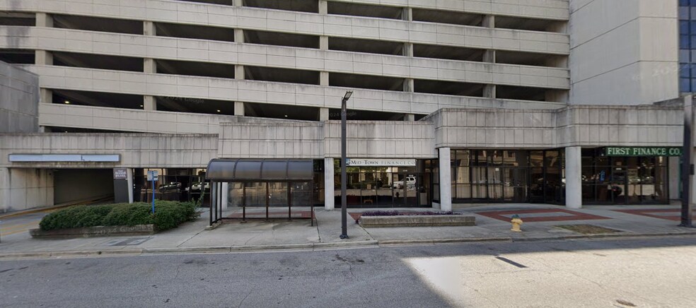 2008-2018 2nd Ave N, Birmingham, AL à louer - Photo du bâtiment - Image 2 de 5