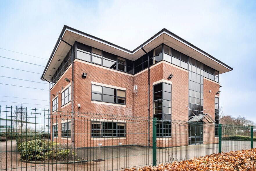 Howarth Ct, Oldham à vendre - Photo principale - Image 1 de 2