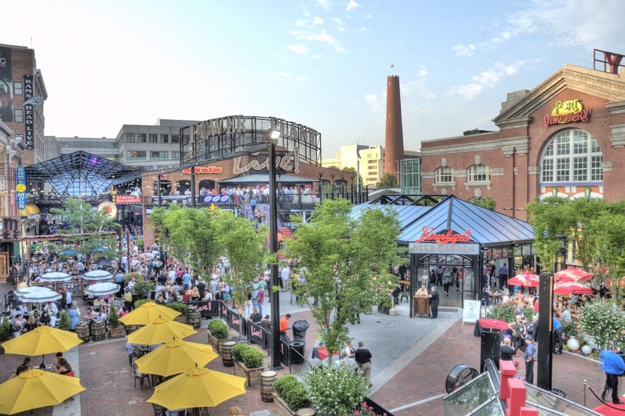 4-32 Market Pl, Baltimore, MD for lease - Building Photo - Image 2 of 3