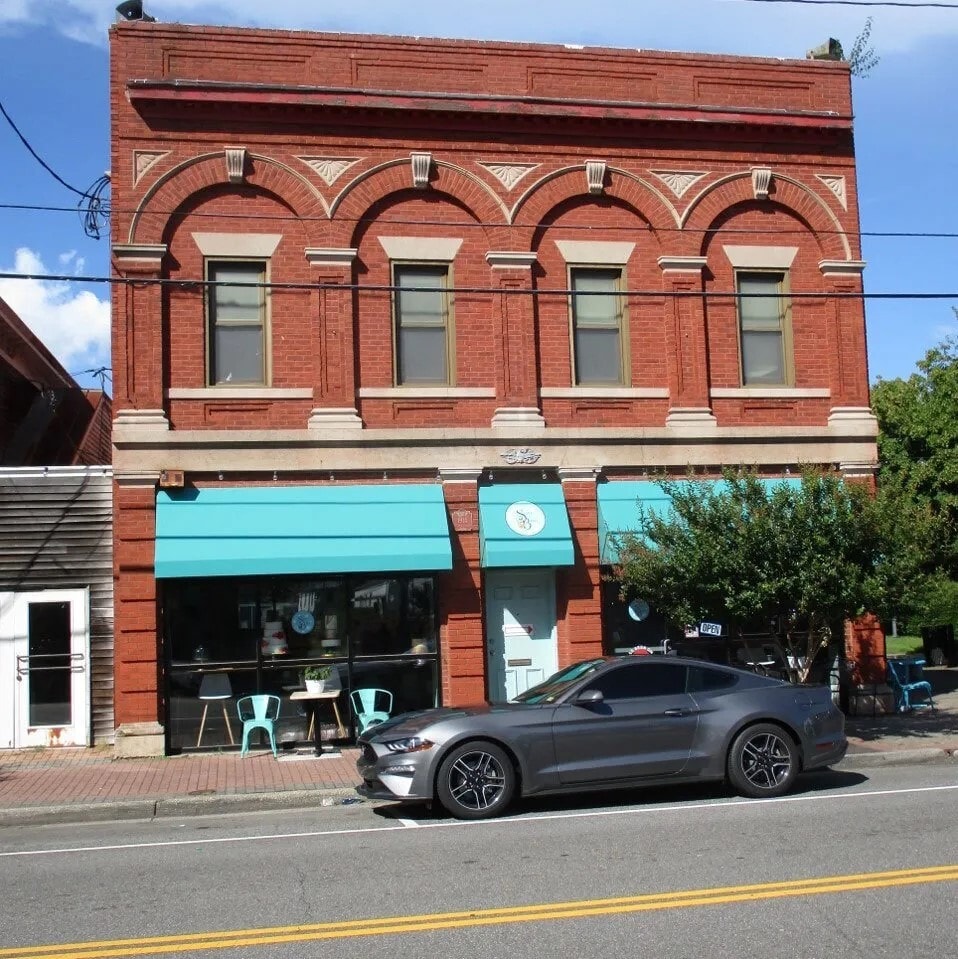 21 E Mellen St, Hampton, VA for sale Building Photo- Image 1 of 4