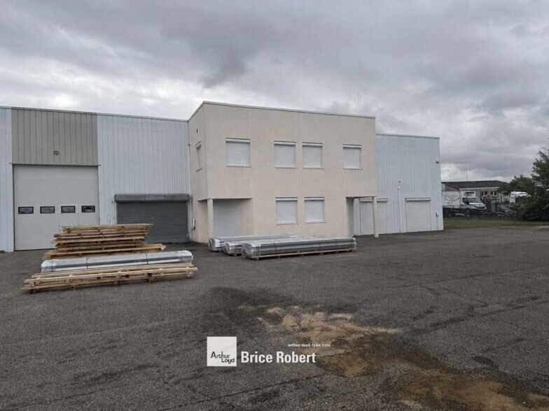 17 Rue Jacquard, Chassieu for lease - Building Photo - Image 1 of 8