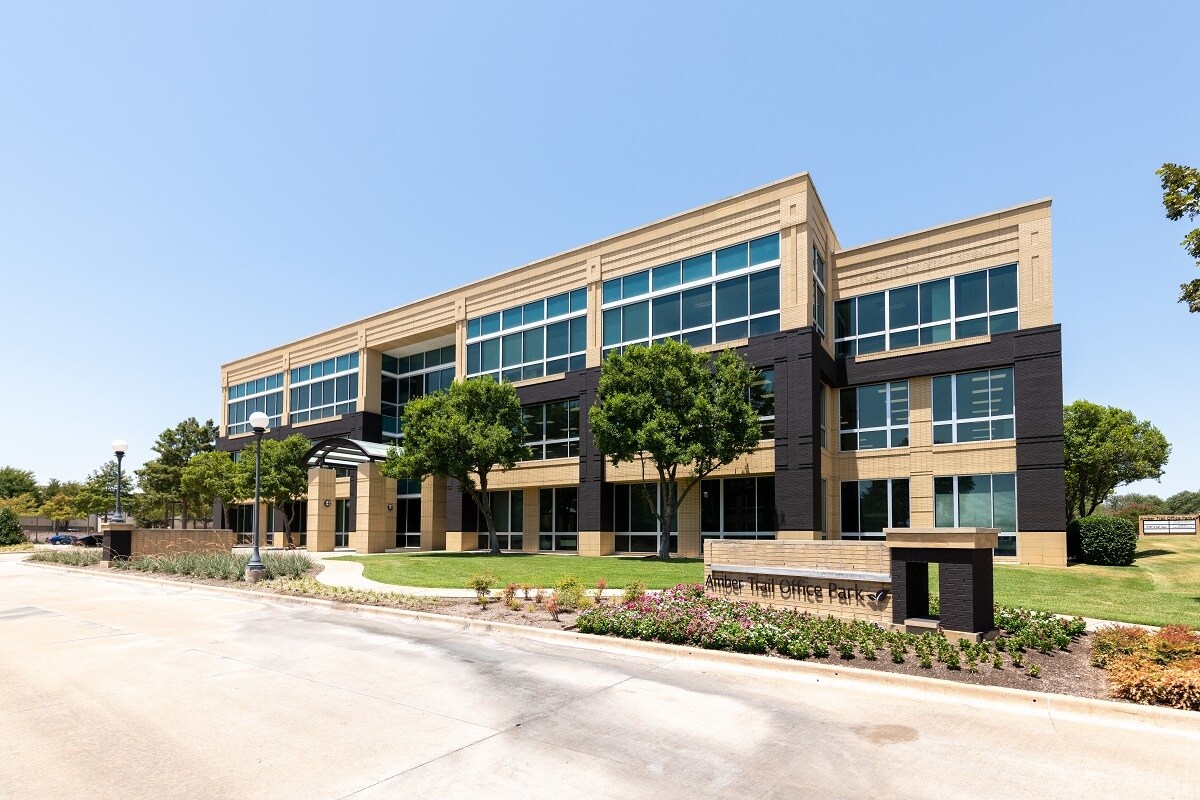 17177 Preston Rd, Dallas, TX à louer Photo du bâtiment- Image 1 de 20