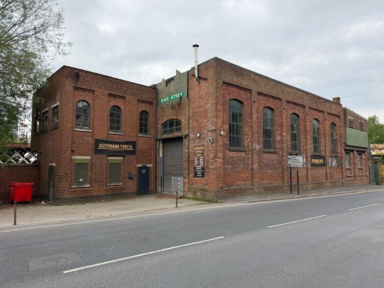 Meadowhall Rd, Sheffield à vendre - Photo du bâtiment - Image 3 de 22