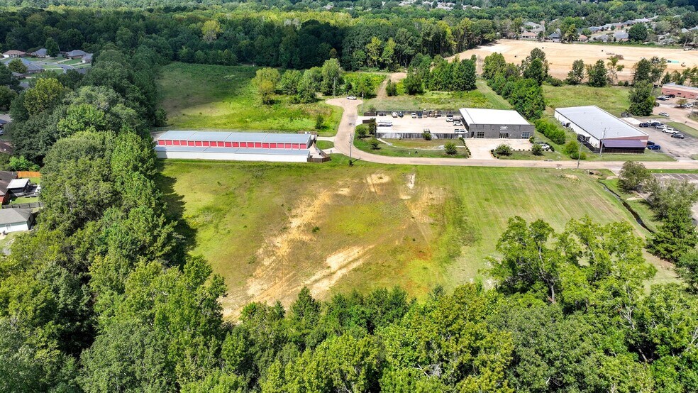 Value Park Drive, Brandon, MS à vendre - Photo du bâtiment - Image 3 de 13