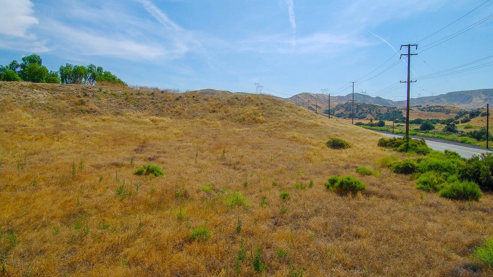 11 Acres Lost Creek Rd, Santa Clarita, CA for sale - Aerial - Image 2 of 4