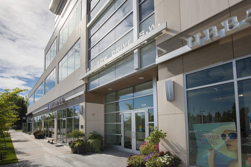 5113-5139 Elbow Dr SW, Calgary, AB à louer - Photo du bâtiment - Image 3 de 5
