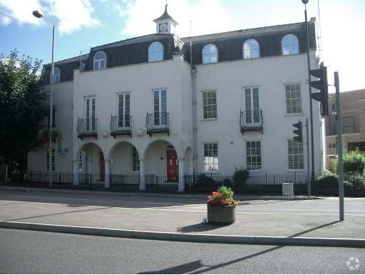 18-22 The Causeway, Bishop's Stortford for lease - Building Photo - Image 2 of 3