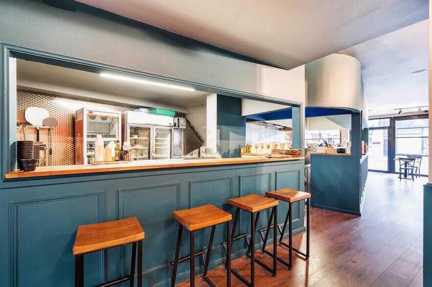 44-46 High Rd, Londres à louer - Photo du bâtiment - Image 3 de 15