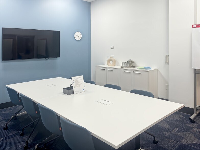 1701 Park Center Dr, Orlando, FL à louer - Photo intérieure - Image 3 de 15