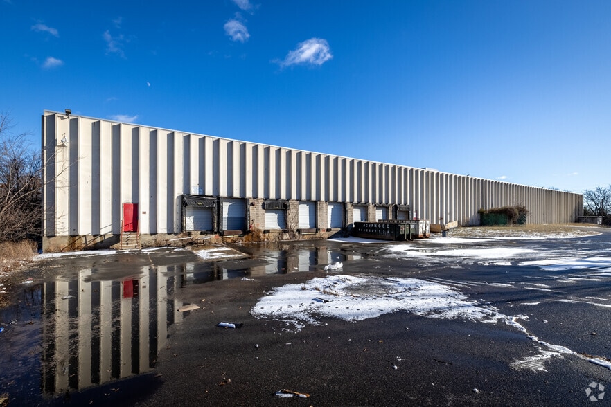 20 Kilmer Rd, Edison, NJ for sale - Building Photo - Image 2 of 6