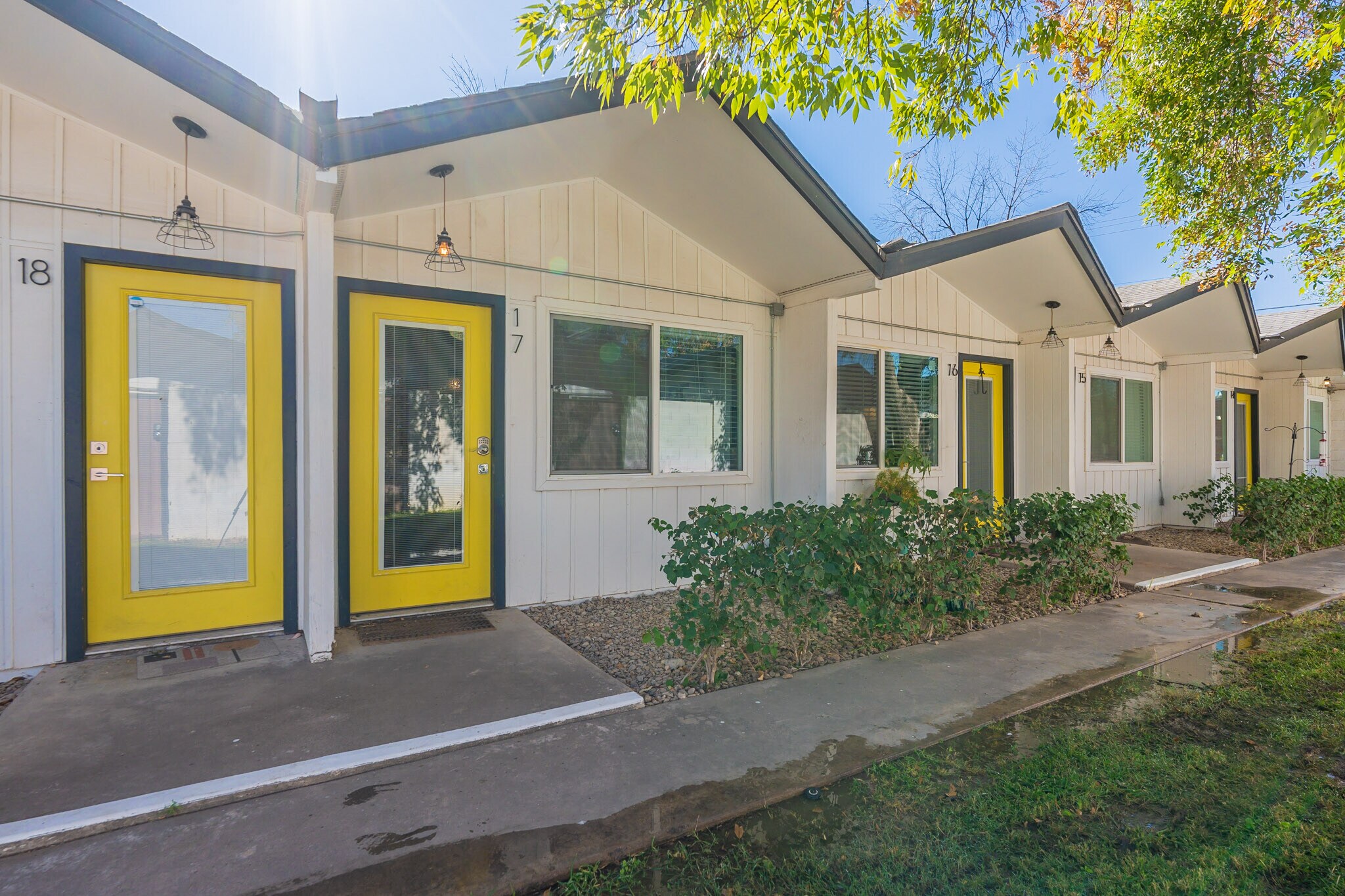 2301-2309 S College Ave, Tempe, AZ à vendre Photo du bâtiment- Image 1 de 1