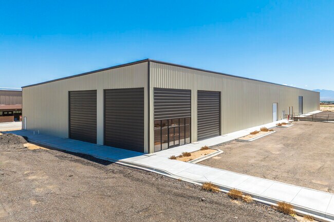 Plus de détails pour 450 Sandsage Street, Los Lunas, NM - Industriel à louer
