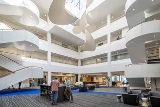 Plus de détails pour 701 E 22nd St, Lombard, IL - Bureau à louer