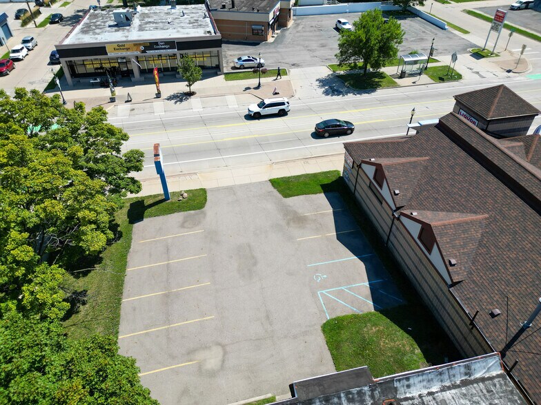24831 John R Rd, Hazel Park, MI à vendre - Photo du bâtiment - Image 3 de 7