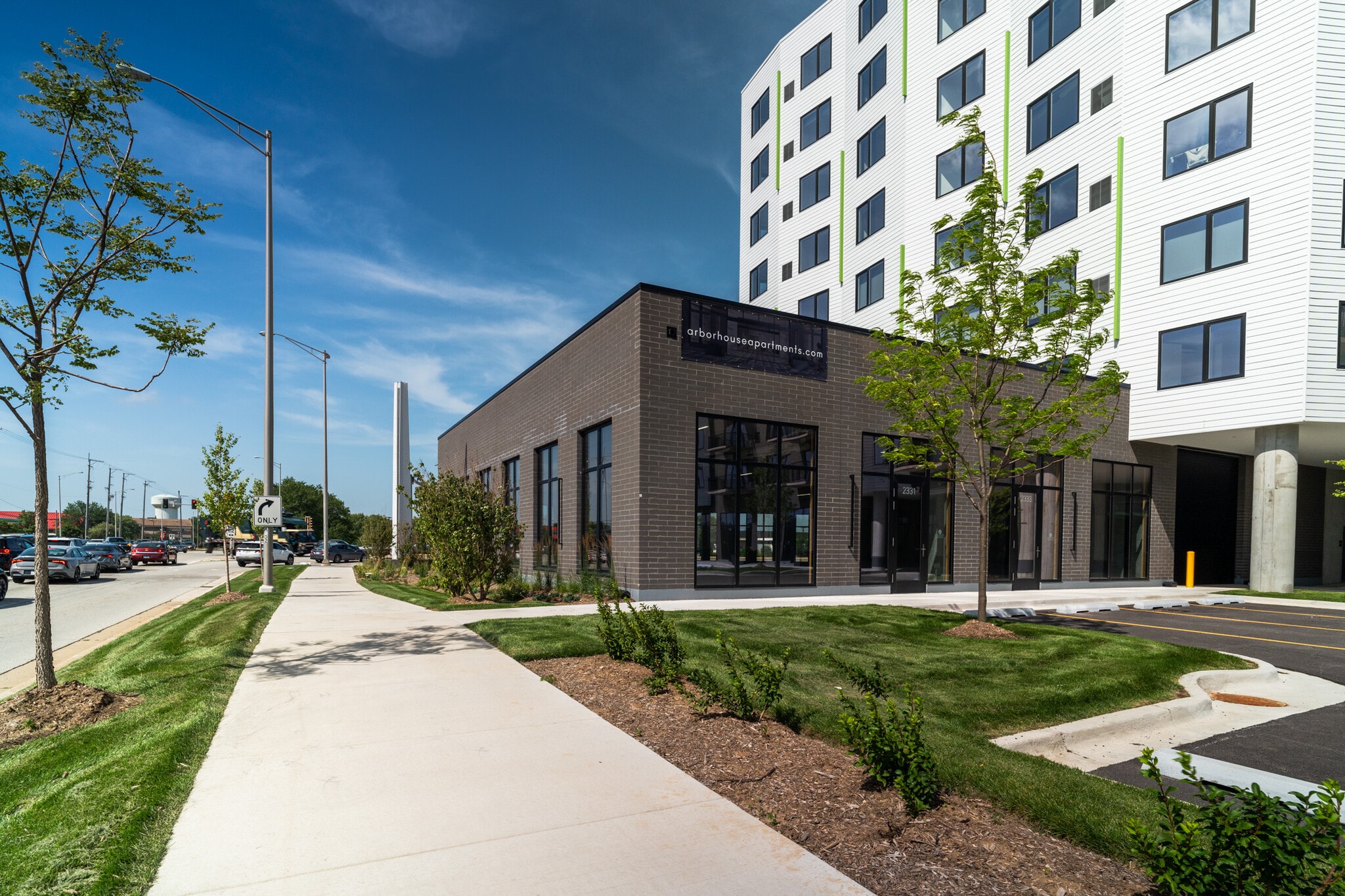 25 E Algonquin Rd, Arlington Heights, IL for lease Interior Photo- Image 1 of 18