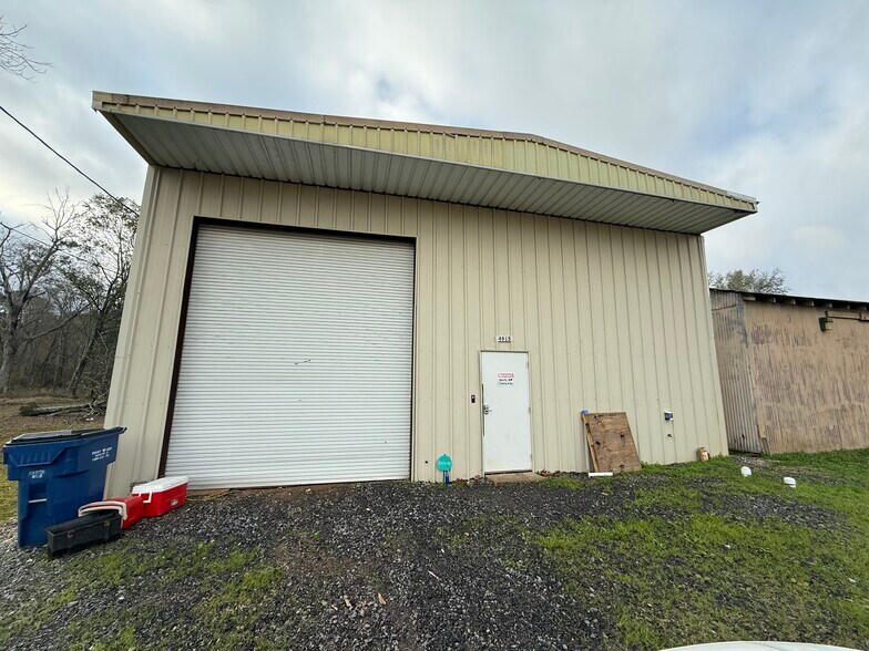 4915 Belmont St, Beaumont, TX à louer - Photo du bâtiment - Image 2 de 3