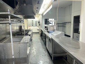 10435 N Kings Hwy, Myrtle Beach, SC for lease Interior Photo- Image 2 of 3