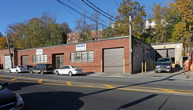 Plus de détails pour 771 Nepperhan Ave, Yonkers, NY - Industriel à louer