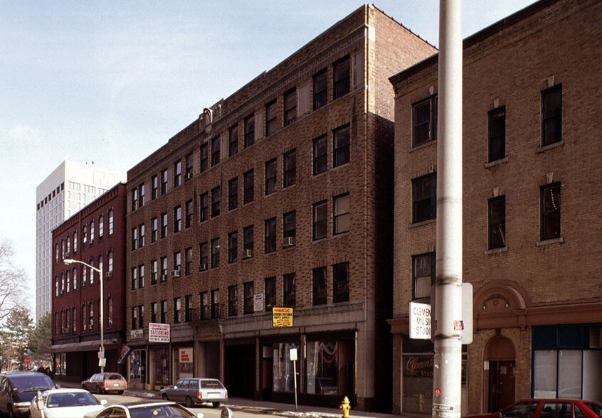 8-16 Portland St, Worcester, MA à louer - Photo principale - Image 3 de 3