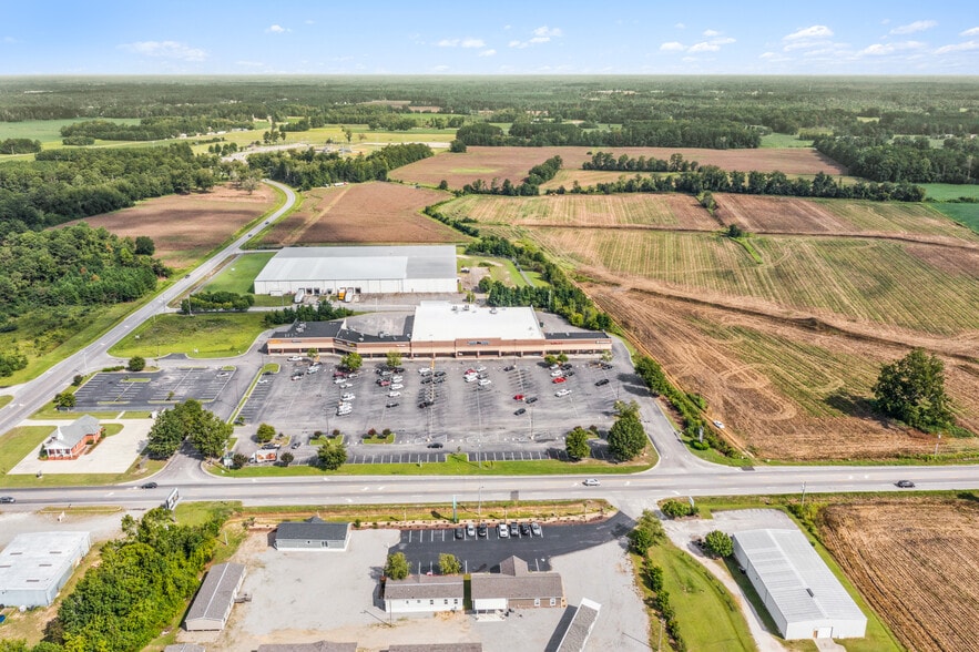 6659-6693 Nc Highway 41 N, Lumberton, NC à louer - Photo du bâtiment - Image 3 de 14