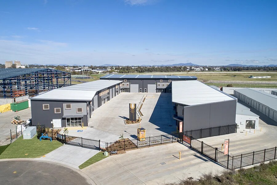10 Curtiss Cl, Tamworth for lease Primary Photo- Image 1 of 3