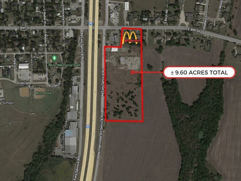 410 I-45 N, Ferris, TX à vendre - Photo du bâtiment - Image 1 de 3