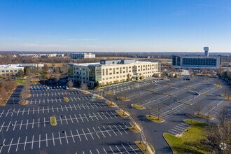 13550 Triton Park Blvd, Louisville, KY - Aerial  map view