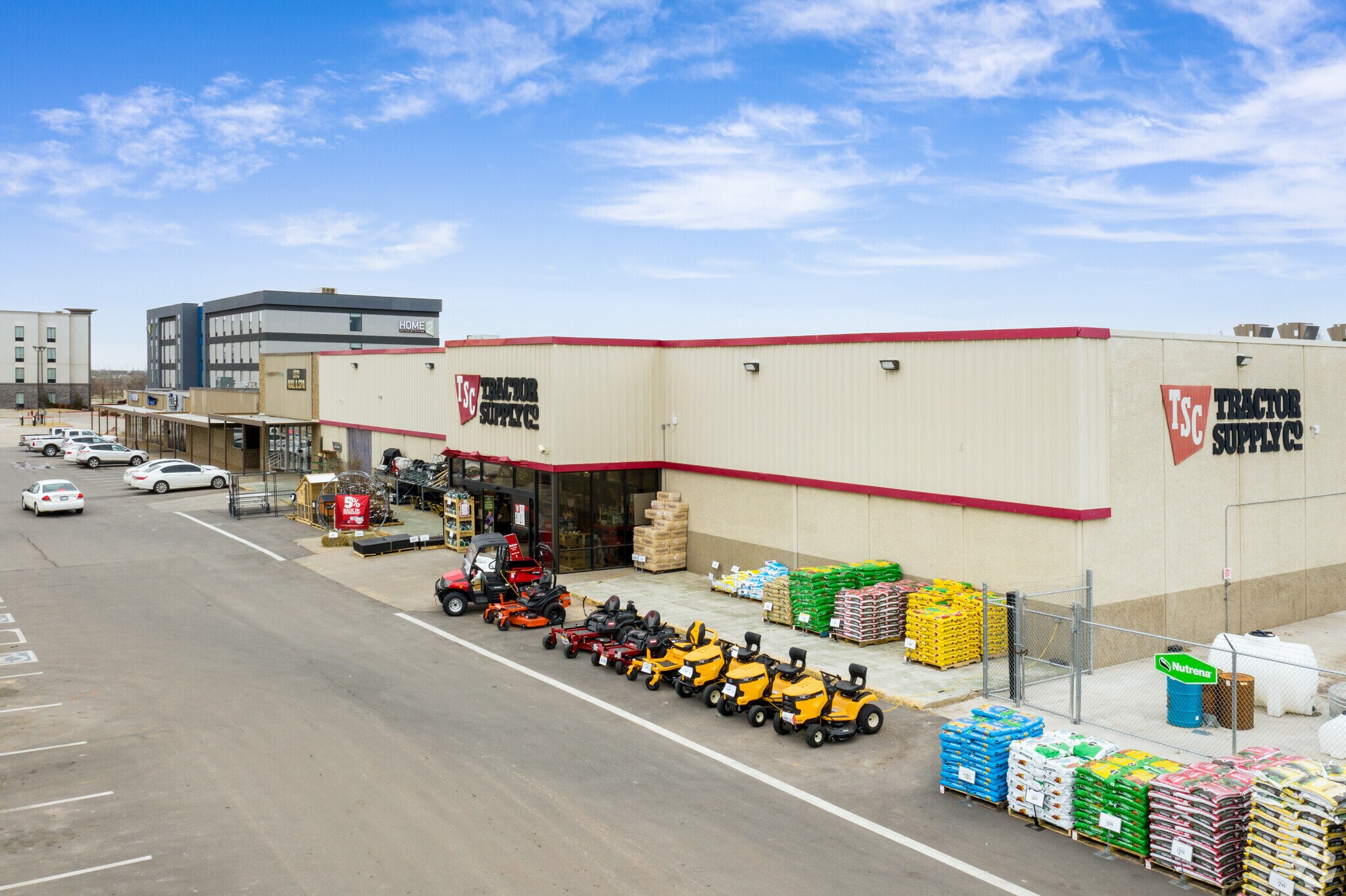 1504 SW 27th St, El Reno, OK à louer Photo du bâtiment- Image 1 de 7