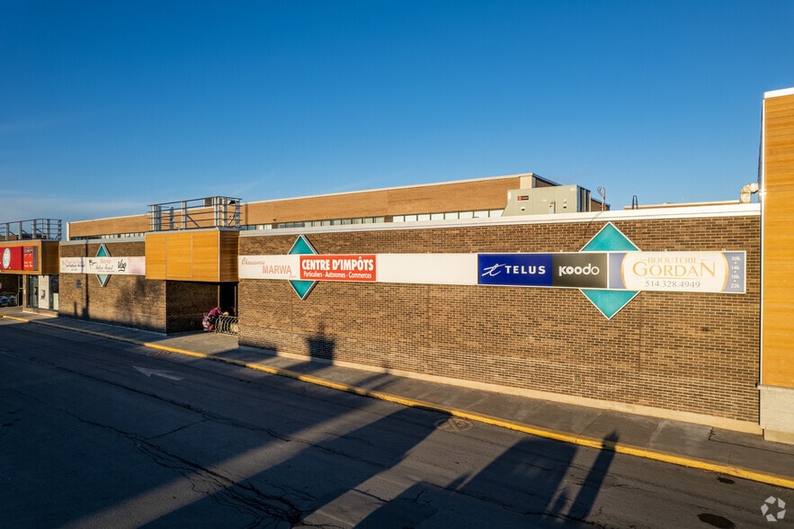 10495-10707 Boul Pie-IX, Montréal, QC for lease - Building Photo - Image 2 of 8