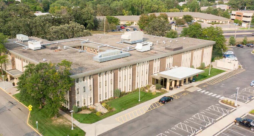 3860-3960 Coon Rapids Blvd NW, Coon Rapids, MN à louer - Photo du bâtiment - Image 2 de 11