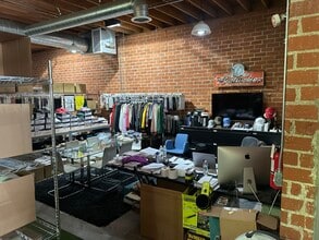 2316 E 38th St, Vernon, CA à vendre Photo intérieure- Image 2 de 6