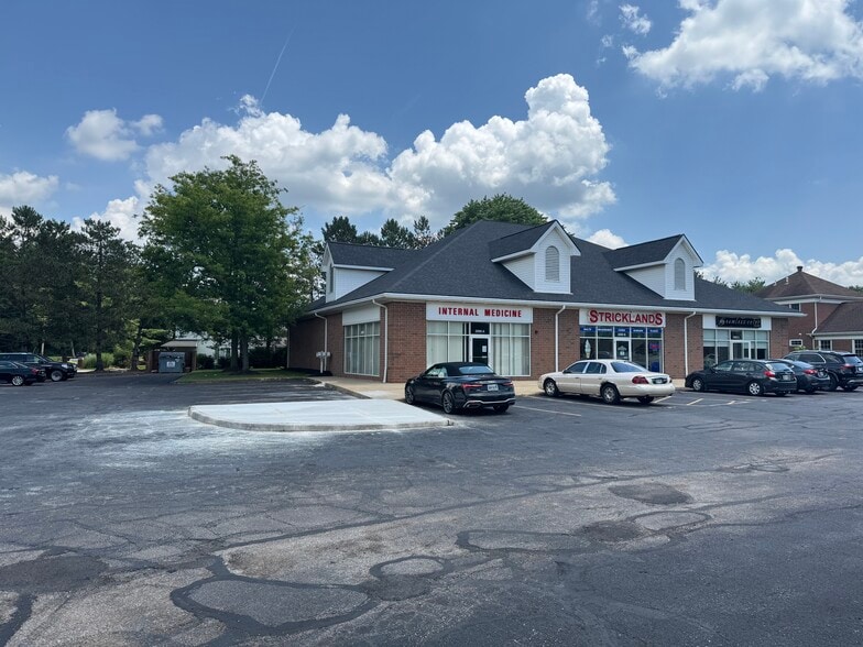 2890 Sand Run Pky, Fairlawn, OH for lease - Building Photo - Image 2 of 4