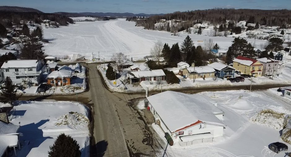 16 Principale Rue, Sainte-anne-du-lac, QC à vendre - Photo du bâtiment - Image 3 de 3