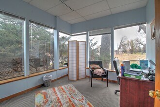 5600 Arapahoe Ave, Boulder, CO à vendre Photo intérieure- Image 2 de 4