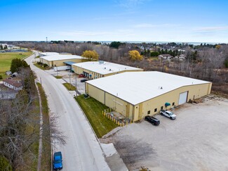 Plus de détails pour 815-925 E Albert Dr, Manitowoc, WI - Industriel/Logistique à louer