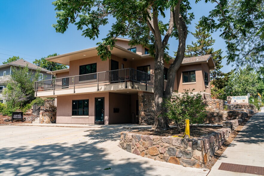 1600 Washington Ave, Golden, CO à louer - Photo du bâtiment - Image 2 de 7
