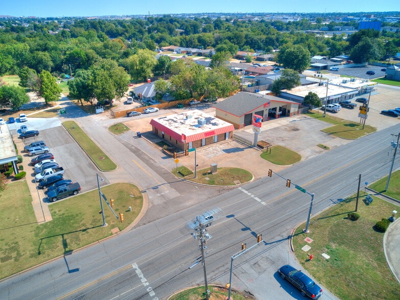 6700 S Western Ave, Oklahoma City, OK for sale - Building Photo - Image 3 of 32