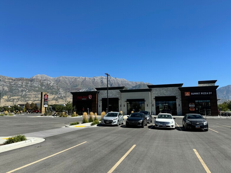 633 S Pleasant Grove Blvd, Pleasant Grove, UT for lease - Building Photo - Image 1 of 5