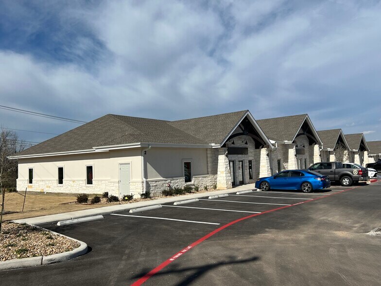 2631-2641 Gattis School Rd, Round Rock, TX à louer - Photo du bâtiment - Image 2 de 3