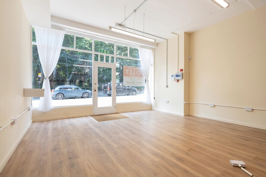 400 St. John St, London for lease - Building Photo - Image 3 of 7