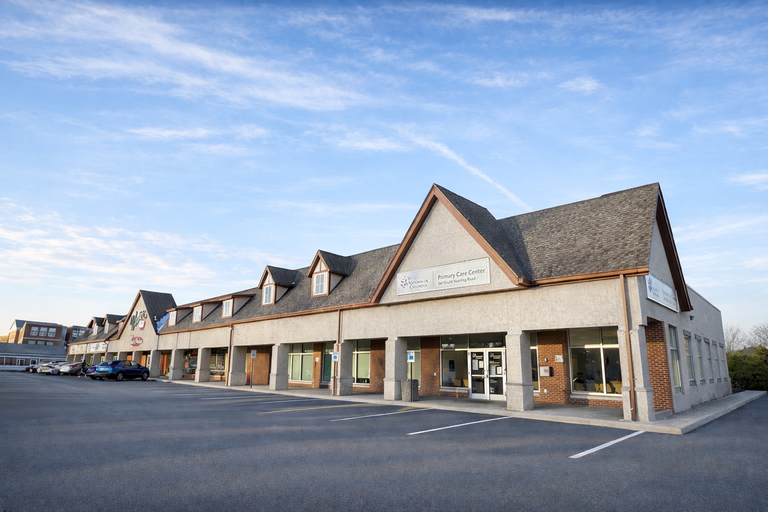 573-583 S Yearling Rd, Whitehall, OH for lease Primary Photo- Image 1 of 15