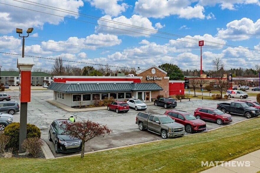 13010 S Old Us-27, Dewitt, MI for sale - Building Photo - Image 2 of 5