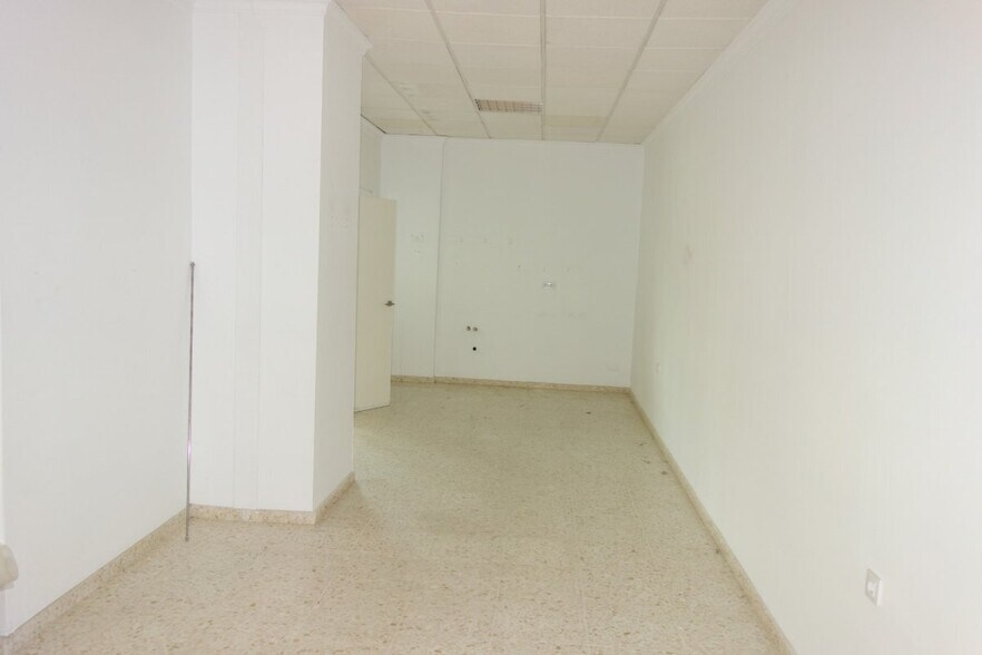 Retail in Marchena, Sevilla for lease - Building Photo - Image 3 of 11