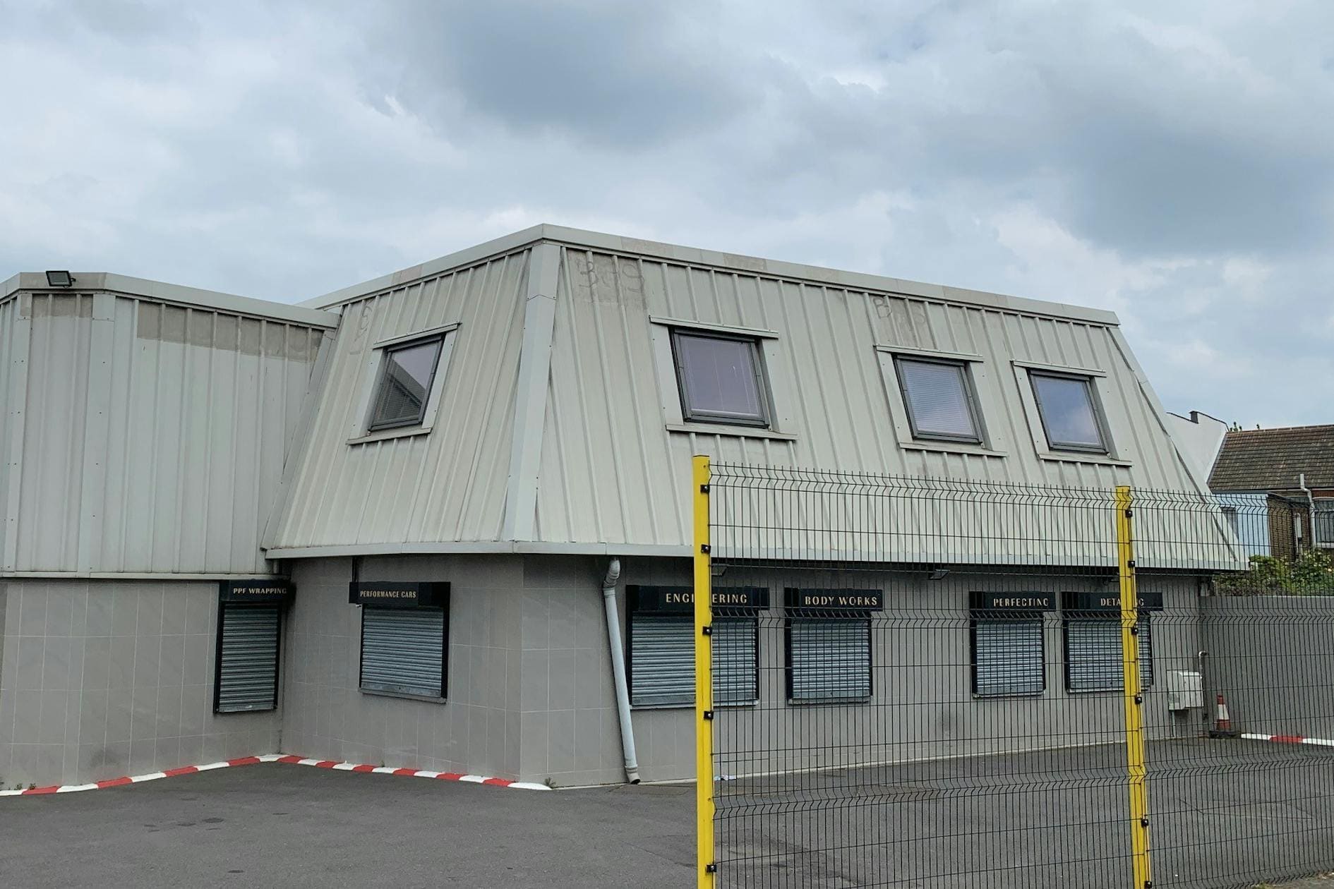 93 Bollo Ln, Londres à vendre Photo du bâtiment- Image 1 de 4