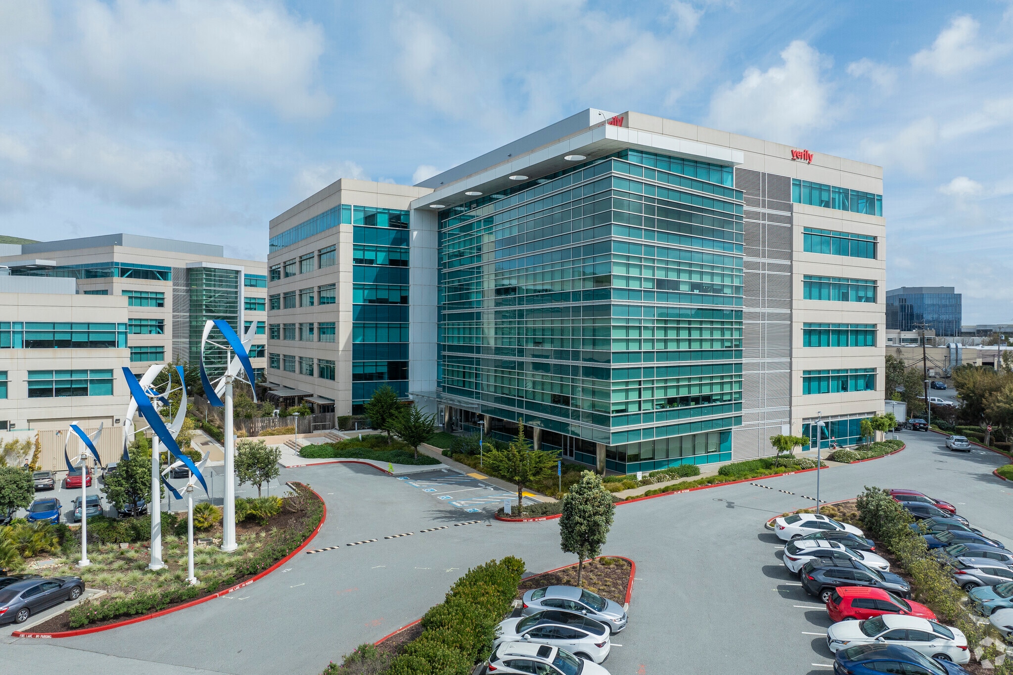 279 E Grand Ave, South San Francisco, CA for lease Primary Photo- Image 1 of 32