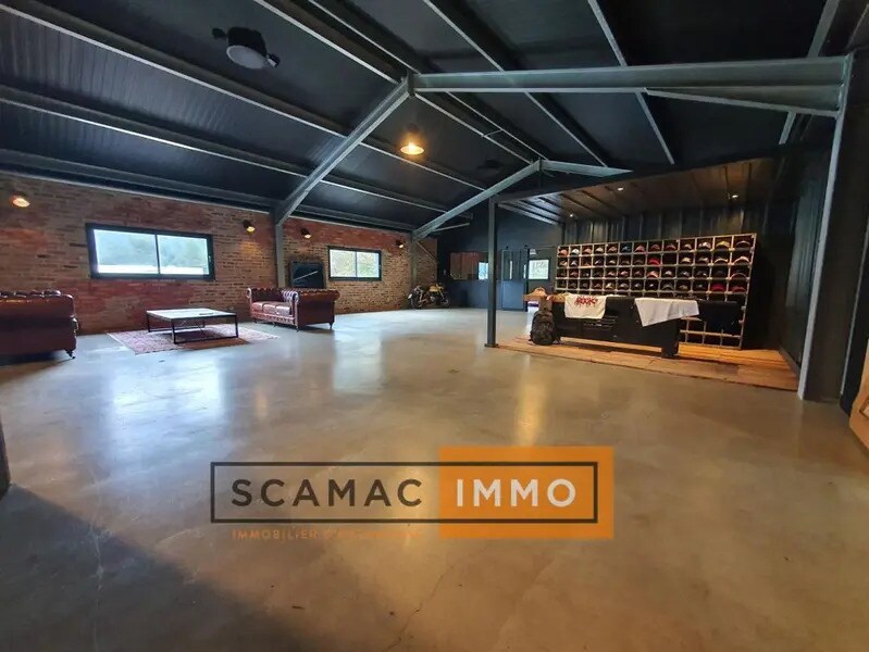 Flex in Gémenos for lease Interior Photo- Image 1 of 7